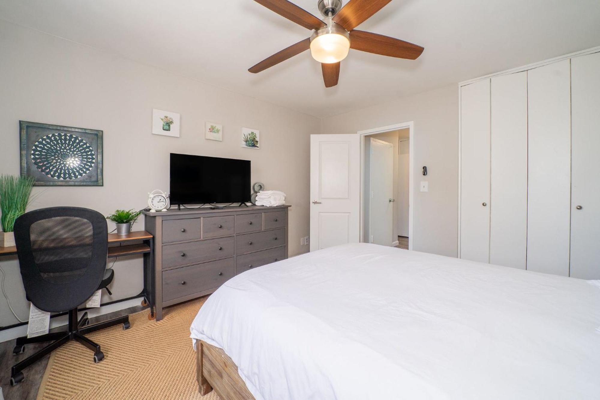 Welcoming Barn, 2 Bedroom & 1 Bath & Parking Atlanta Exterior photo